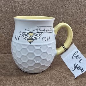 Bee Honeycomb Coffee Mug Large 16 oz Bumble Honey